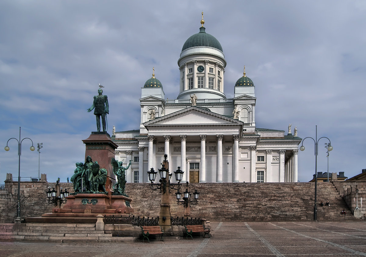 Кафедральная Площадь В Финляндии Фото