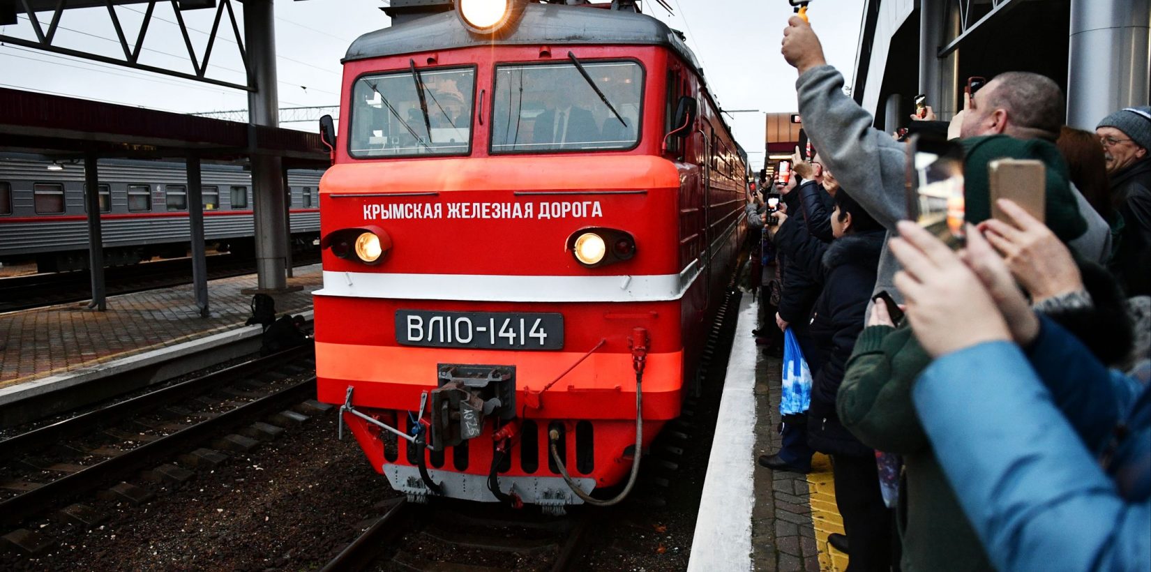 Открыта продажа билетов на поезда в Крым из Москвы и Питера